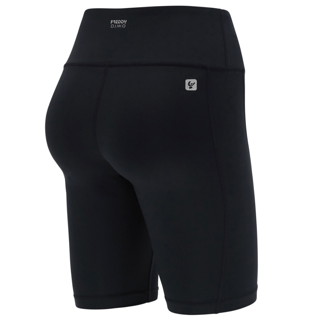 SuperFit biker shorts in breathable performance fabric 2