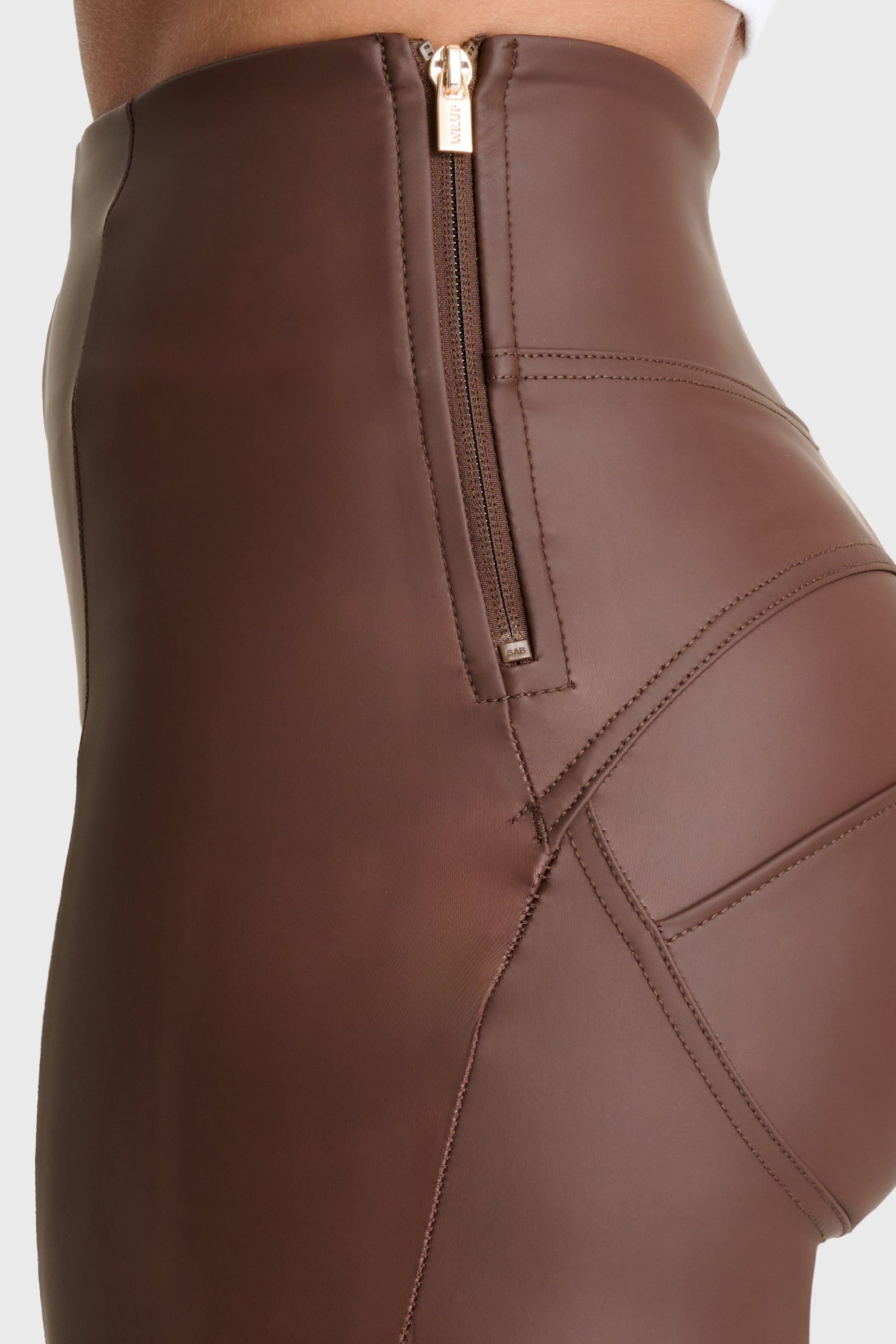 WR.UP® Faux Leather - Super High Waisted - Super Flare - Chocolate 9