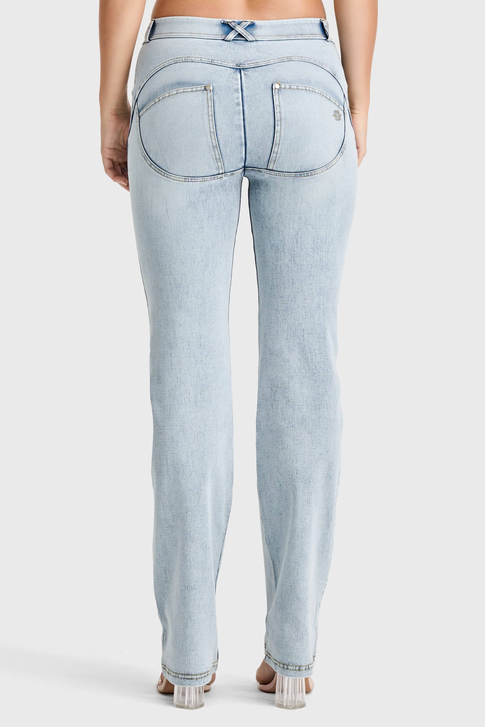 WR.UP® Snug Jeans - 2 Button High Waisted - Bootcut - Light Blue + Yellow Stitching 4
