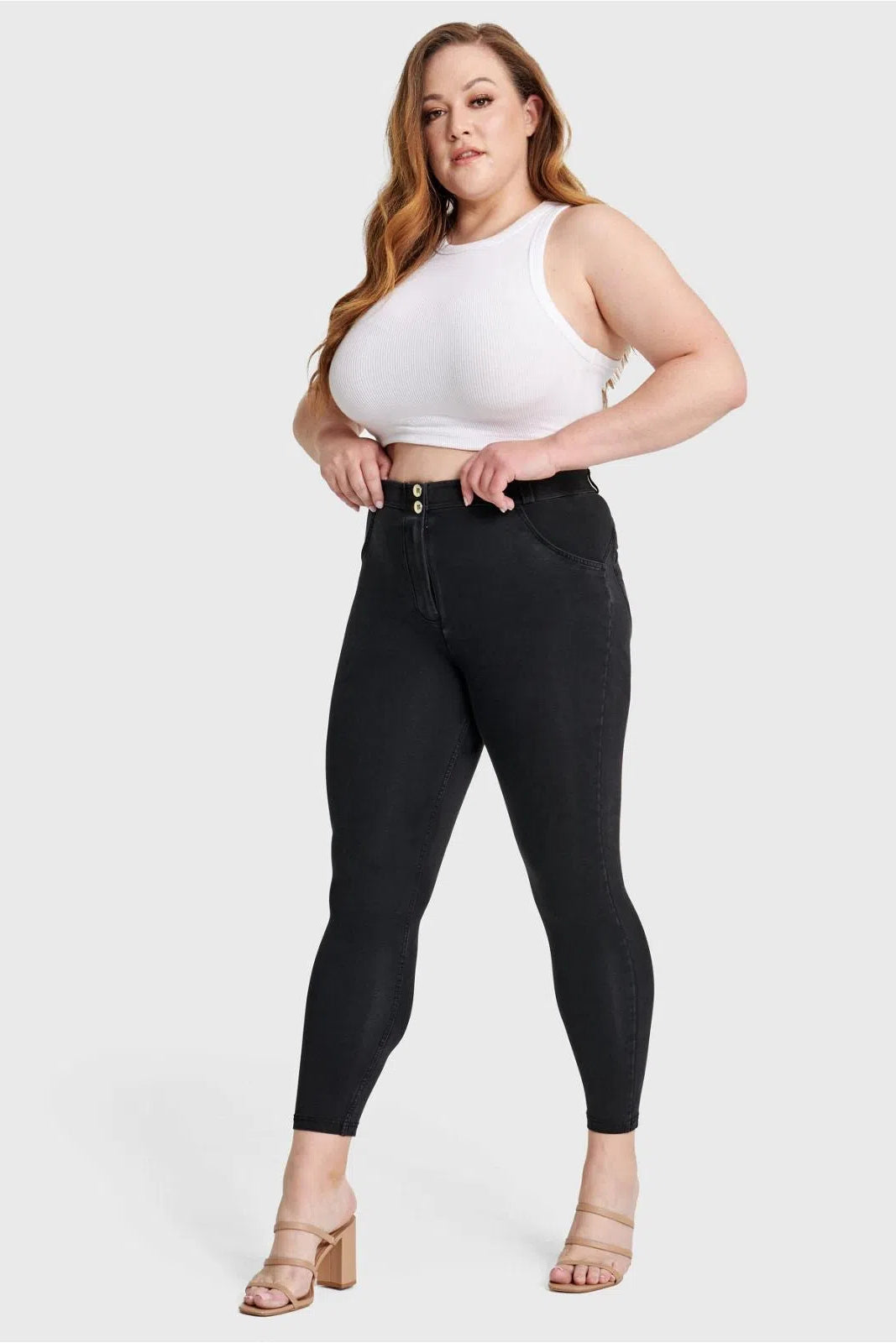 WRUP Curvy Denim - High Waisted - 7/8 Length - Black + Black Stitching 1