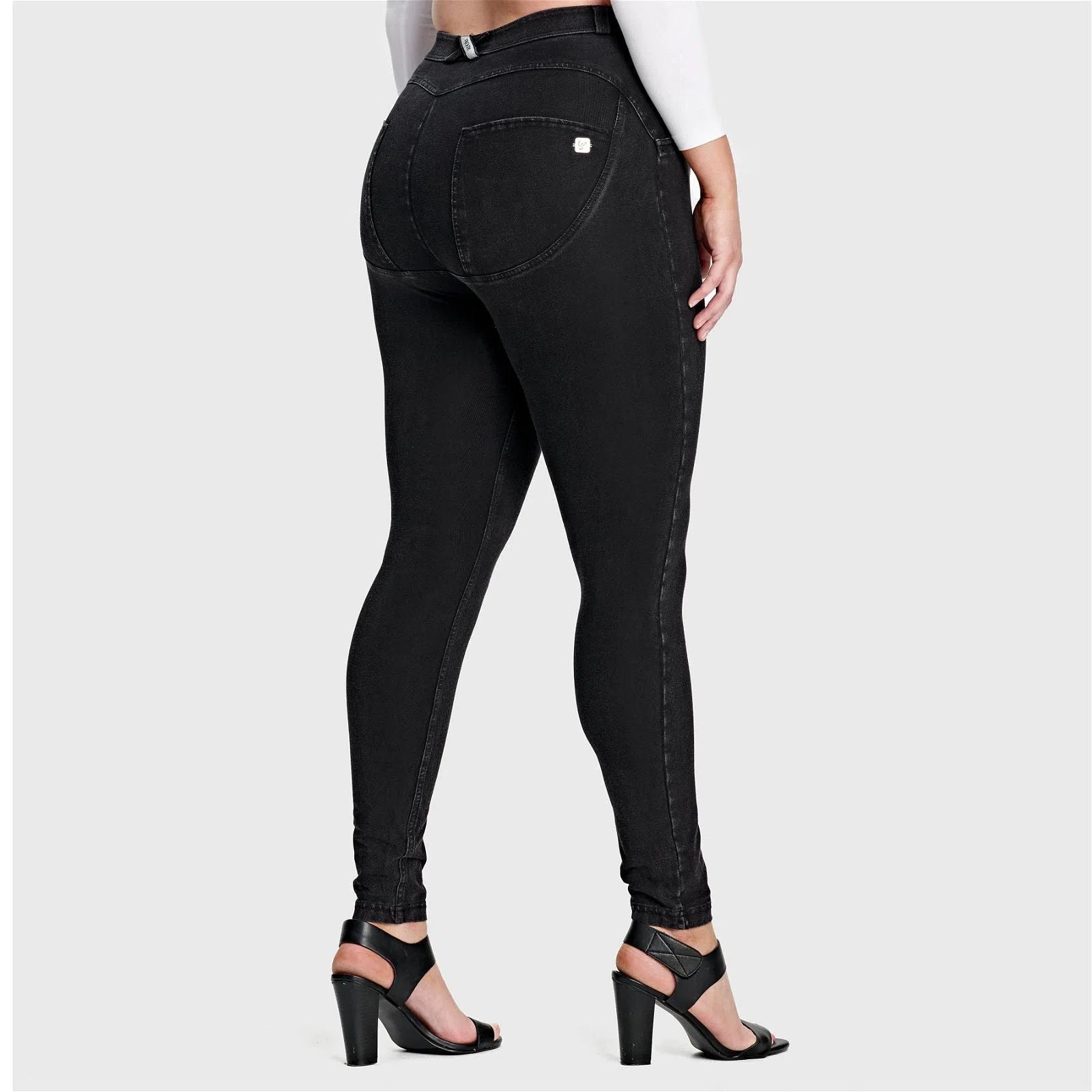 WRUP Curvy Denim - High Waisted - Full Length - Black + Black Stitching 1