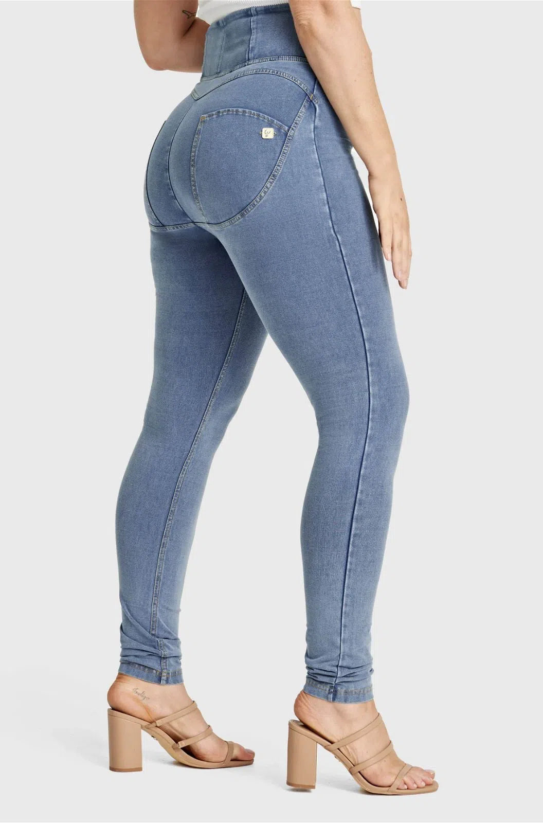 WRUP Curvy Denim - Zip High Waisted - Full Length - Light Blue + Yellow Stitching