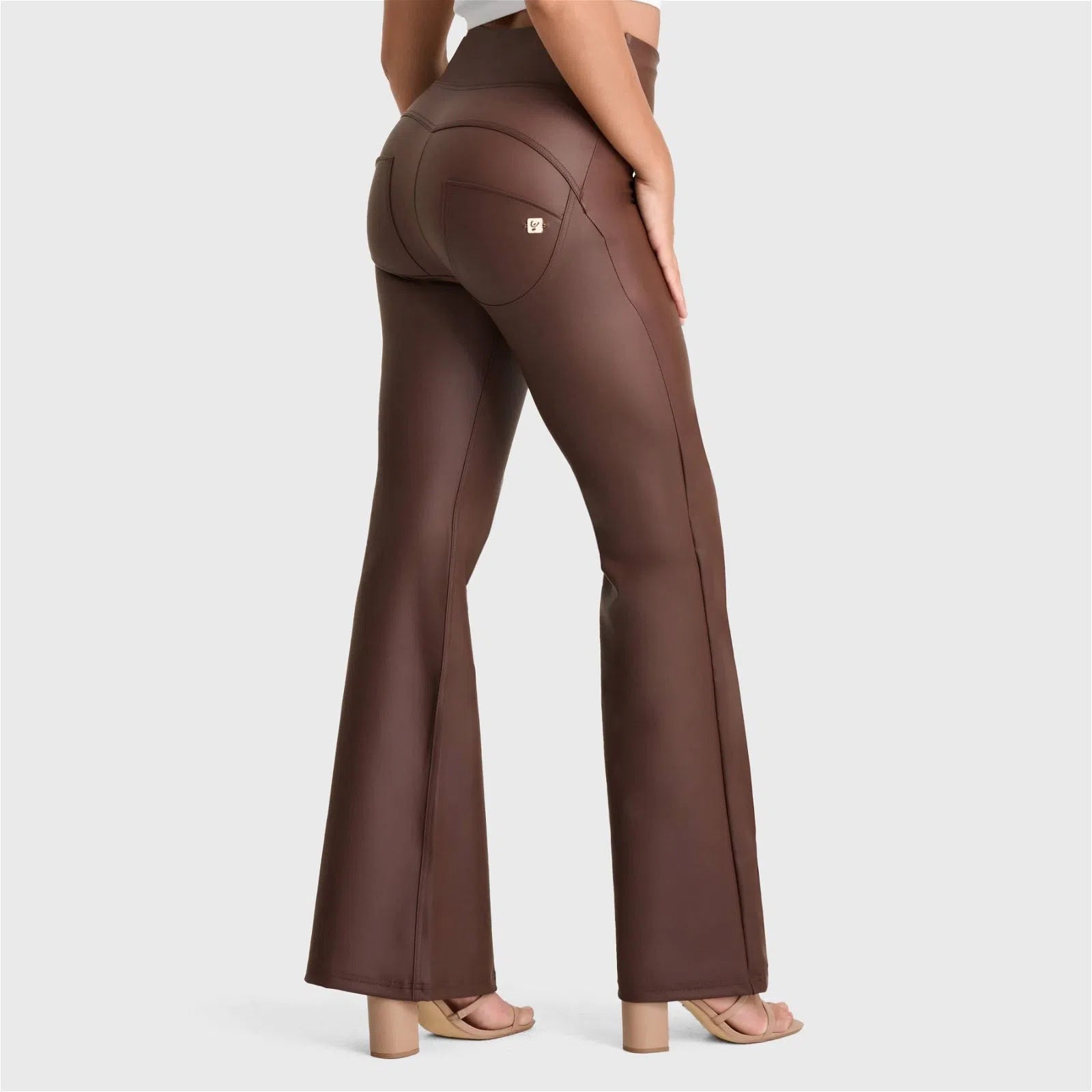 WRUP Faux Leather - Super High Waisted - Super Flare - Chocolate 1