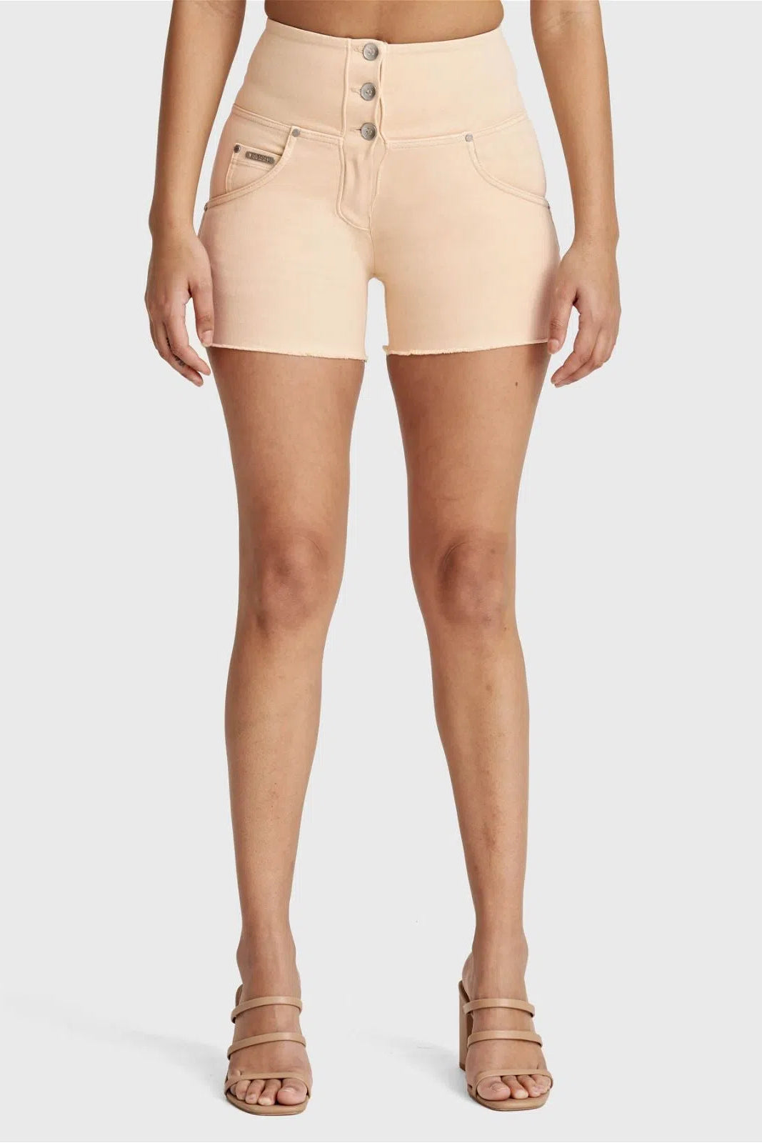 WRUP SNUG Jeans - 3 Button High Waisted - Shorts - Beige 2