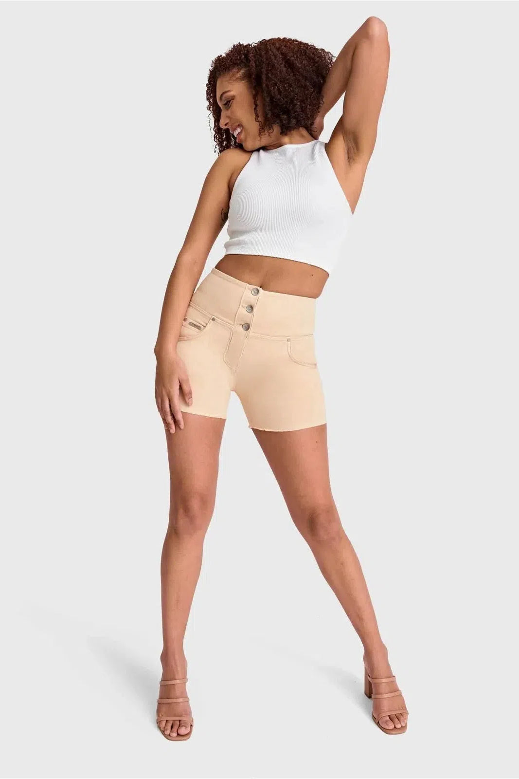 WRUP SNUG Jeans - 3 Button High Waisted - Shorts - Beige 3