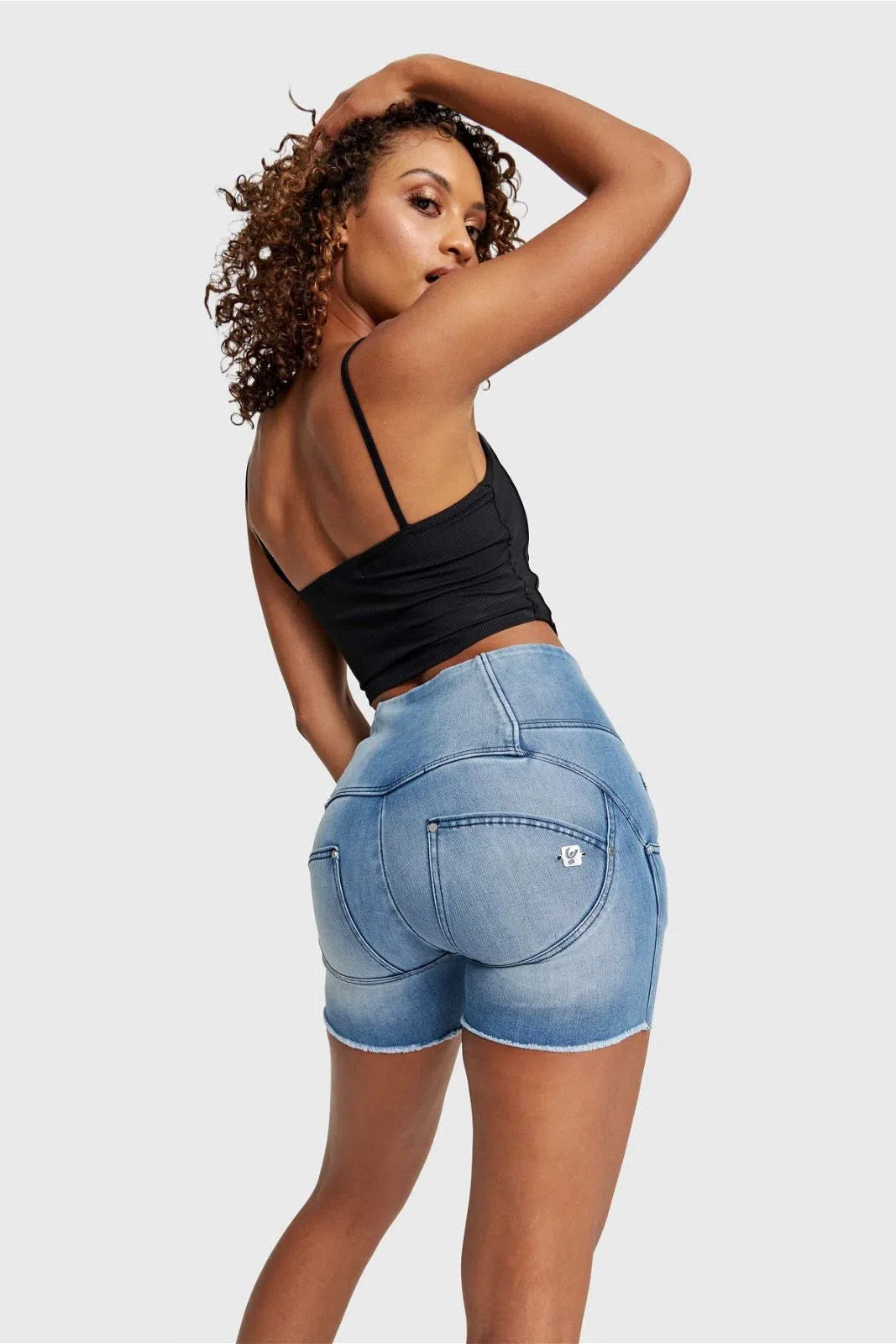 WRUP SNUG Jeans - 3 Button High Waisted - Shorts - Light Blue + Blue Stitching 2