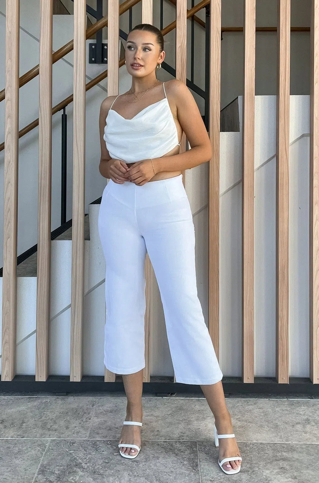 WRUP SNUG Jeans - High Waisted - Cropped - White