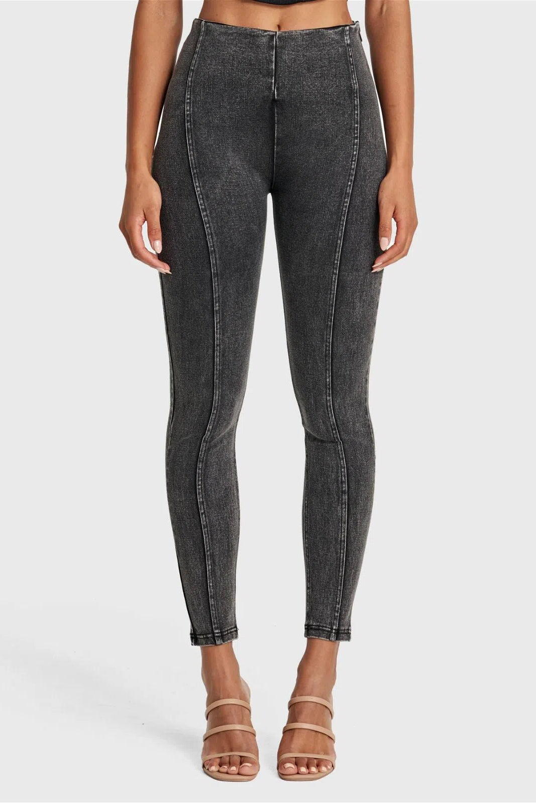 WRUP SNUG Jeans - High Waisted - Full Length - Washed Black + Black Stitching 1