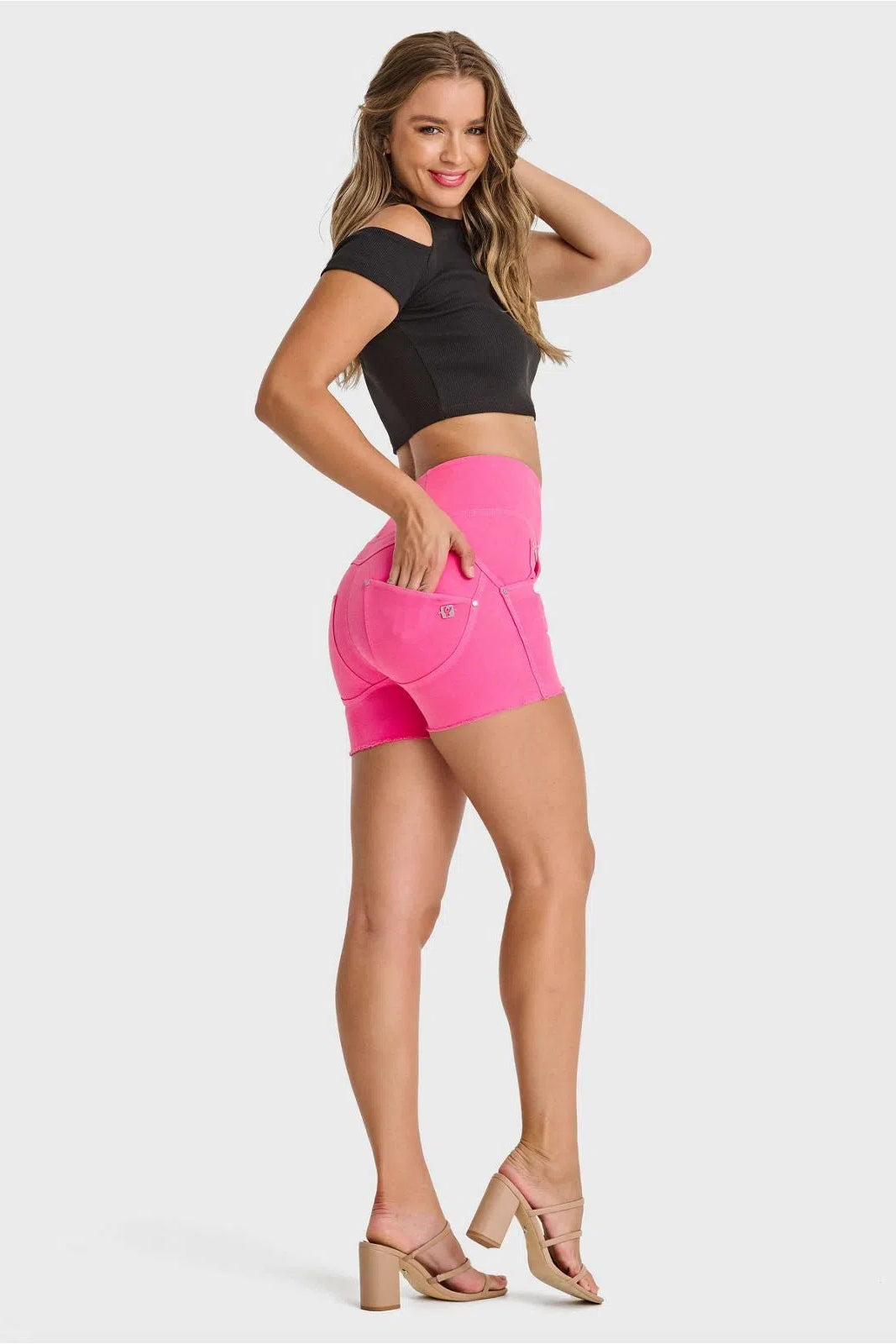WRUP SNUG Jeans - High Waisted - Shorts - Candy Pink 3