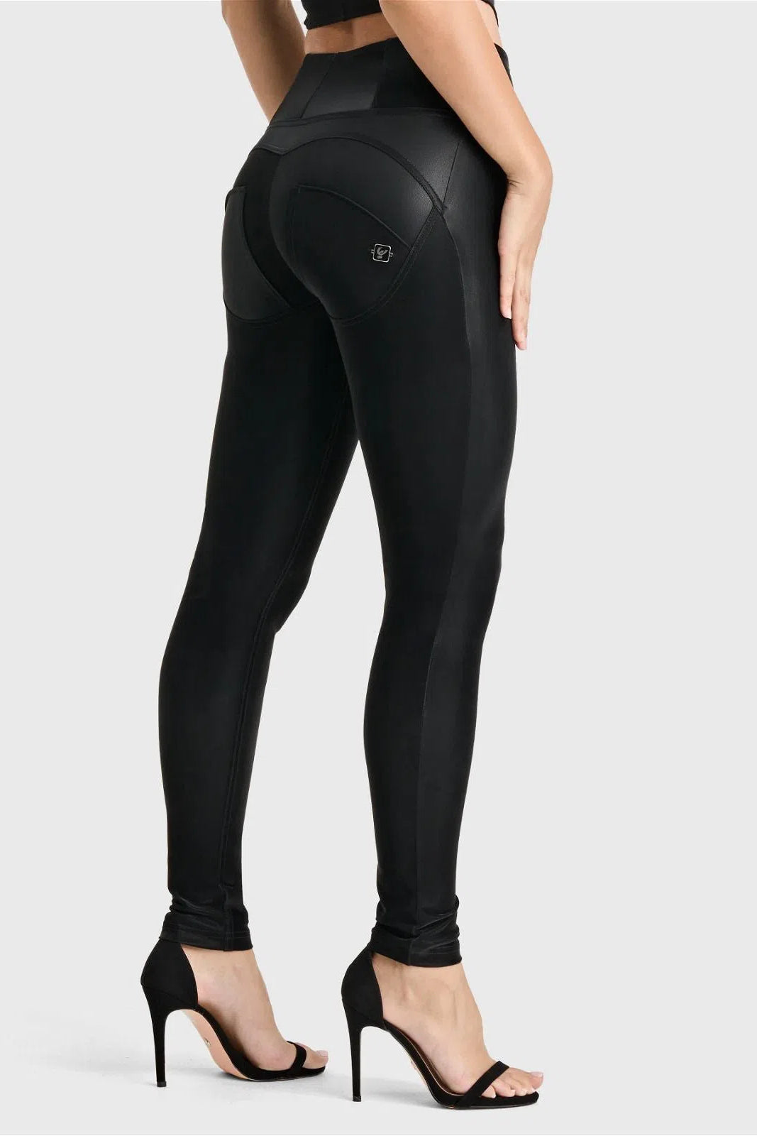 WRUP Velvet Leather - High Waisted - Full Length - Black 2