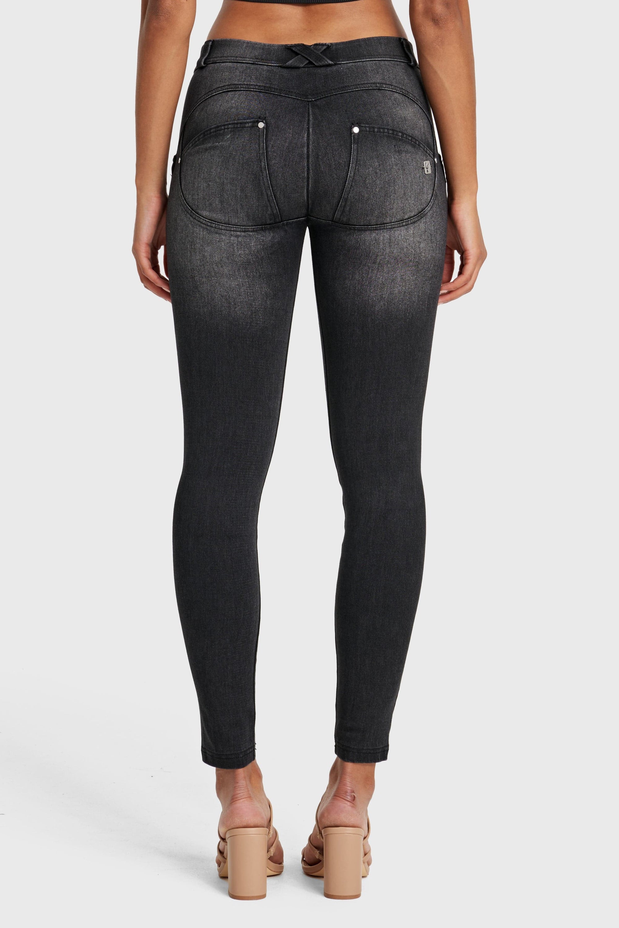 WR.UP® Snug Jeans - Mid Rise - Full Length - Black + Black Stitching 8